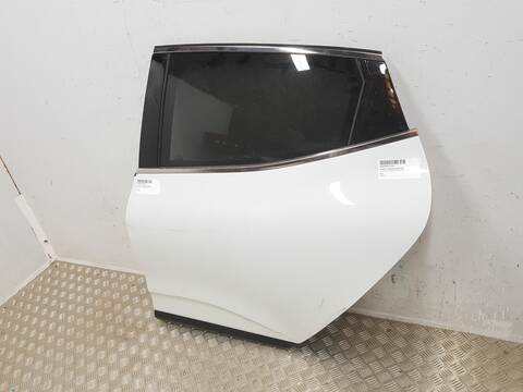 Foto 3ª: Puerta Trasera Izquierda Mitsubishi Colt KAITEKI HYBRID
