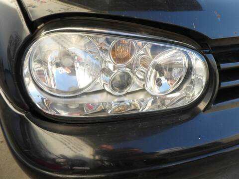 Faro Derecho Volkswagen Golf ASZ BERLINA