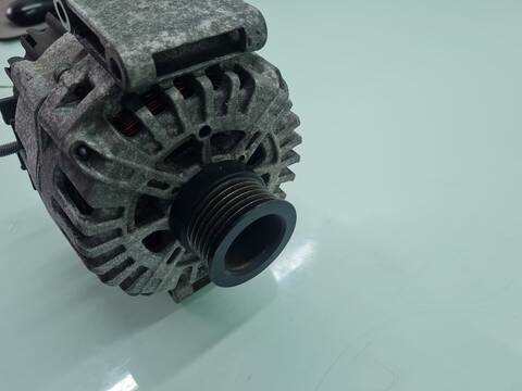 Foto 3ª: Alternador Mercedes Clase C 160 C 220 CDI BLUETEC 205.004) 170CV 125KW [651921] (2016)