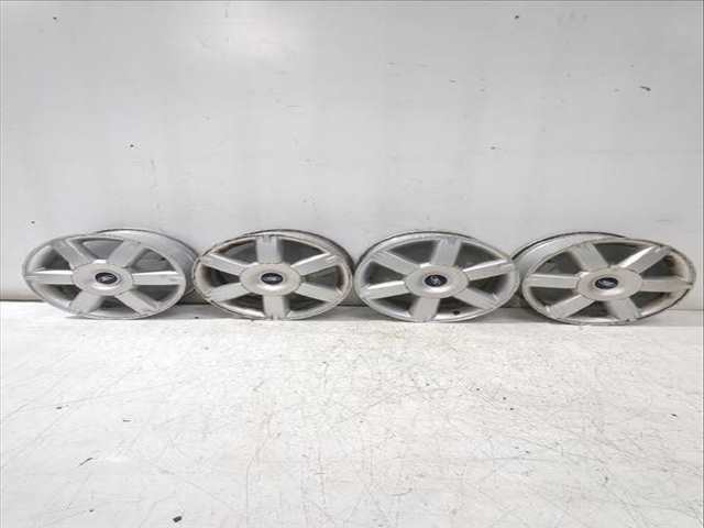 Juego LLantas Ford Focus 1.6 TDCI 90CV