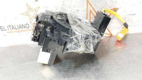 Foto 3ª: Anillo Airbag Toyota Yaris HYBRID FEEL 101CV [1NZ] (2016)