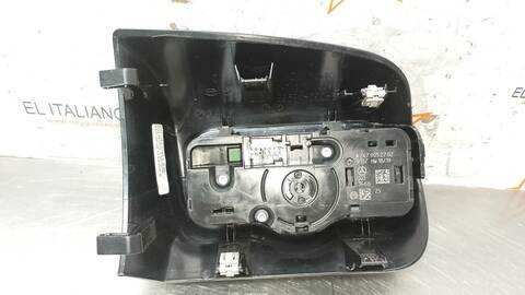 Foto 3ª: Mando Luces Mercedes Clase A 140 A 200 177.087) 163CV 120KW (2018)