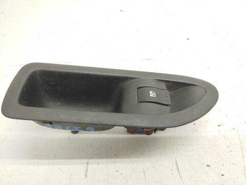 Botonera Elevalunas Renault Laguna AUTHENTIQUE 120CV 88KW