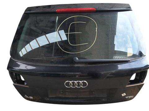 Foto 3ª: Portón Audi A3 1.6 TDI (2004)