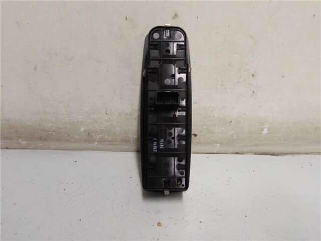 Foto 2ª: Botonera Elevalunas Renault Laguna 2.0 DCI D (131 CV) III [M9R802]