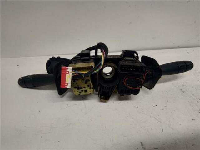 Foto 2ª: Mando Multifuncion Renault Megane 1.9 D (64 CV) I BERLINA HATCHBACK [F8Q620]