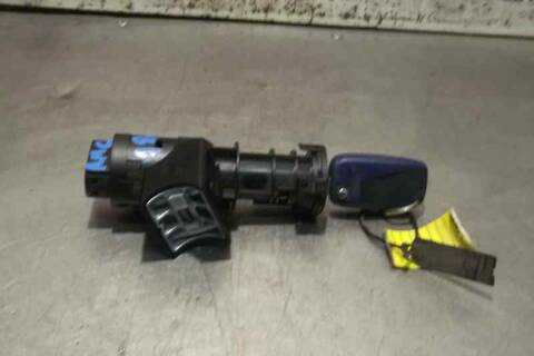 Foto 4ª: Motor de Arranque Fiat Stilo 1.9 JTD 115 115CV 85KW [192A1000] (2005)