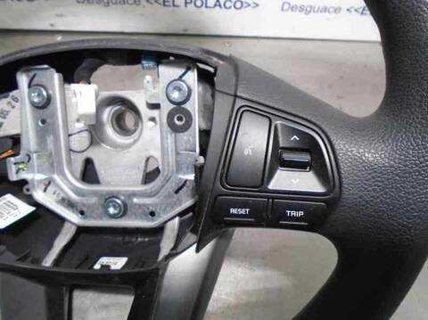 Foto 4ª: Volante Kia Rio BASIC 75CV 55KW [D3FA] (2015)