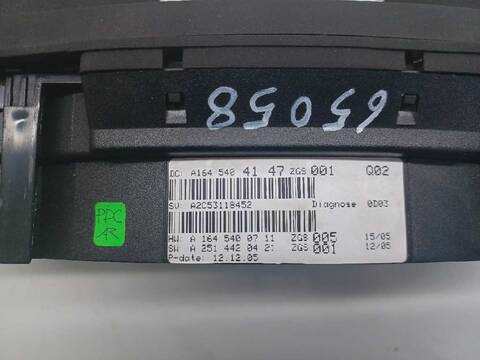 Foto 3ª: Cuadro de Instrumentos Mercedes Clase ML 320 3.0 CDI W164) 224CV 165KW 164.122) [OM642940] (2006)