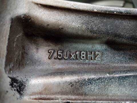 Foto 2ª: Juego LLantas Volkswagen Golf 1.9 TDI BERLINA 105CV 77KW [BKC] (2005)