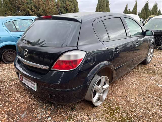 Foto 4ª: Portón Opel Astra 1.7 CDTI 100cv [Z17DTH] (2006)