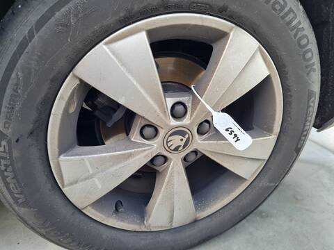 LLanta Chapa Skoda Octavia AMBITION 116CV 85KW