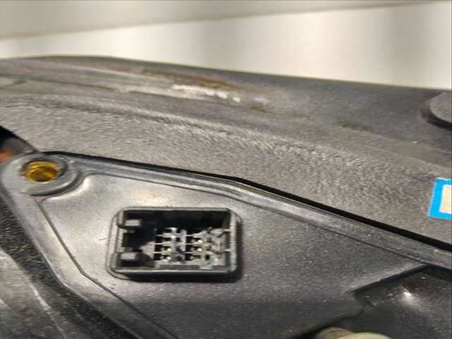 Foto 2ª: Retrovisor Izquierdo Kia Carnival 2.5 V6 EX 150CV (2001)
