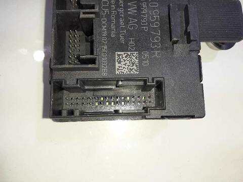 Foto 3ª: Centralita Motor ECU Audi A4 BASICO AVANT 163CV 120KW [CNHA] (2015)