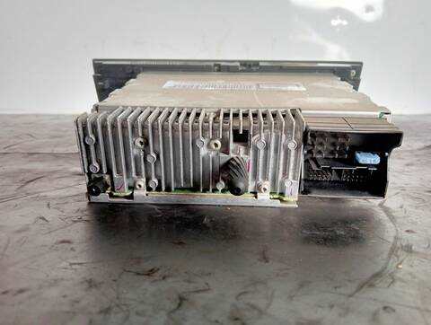 Foto 2ª: Sistema Audio Radio CD Bmw Serie 3 315 2.0 16V 143CV (2005)