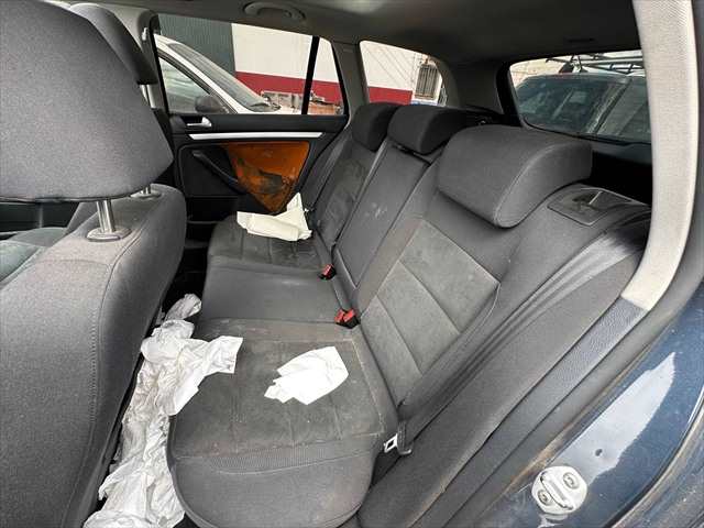 Foto 1ª: Asientos Traseros Volkswagen Golf 2.0 TDI Variant [CBD] (2010)