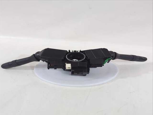 Mando Multifuncion Lexus CT 200H ZWA10_) 136CV 100KW