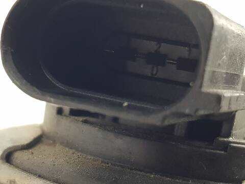 Foto 3ª: Turbocompresor Volkswagen Golf ADVANCE BLUEMOTION 130CV 97KW (2013)