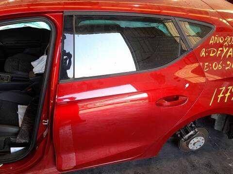 Foto 1ª: Puerta Trasera Izquierda Seat Leon 1.5 ETSI 150CV 110KW [DFYA] (2024)