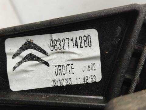 Foto 3ª: Elevalunas Manual Trasero Derecho Citroen C4 C-SERIES BERLINA 130CV 96KW [HNS] (2024)
