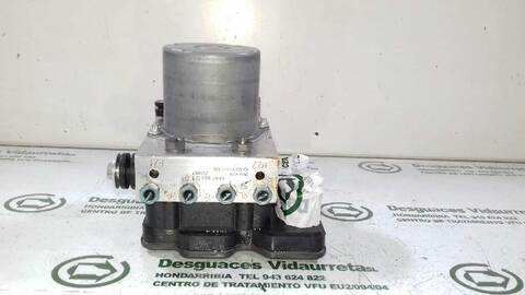 Foto 1ª: Abs Mercedes Clase V 200 136CV 100KW (2014)
