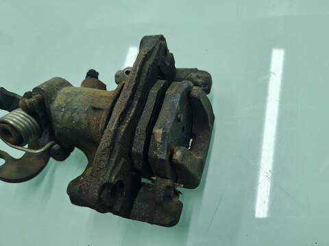 Foto 3ª: Pedal Embrague Hyundai Coupe 2.0 FX FULL COUPE 143CV 105KW [G4GC] (2005)