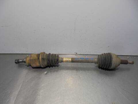 Transmision Delantera Izquierda Renault Clio AUTHENTIQUE 68CV 50KW