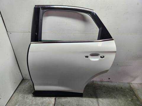 Puerta Trasera Izquierda DS 7 PERFORMANCE LINE 180CV 132KW
