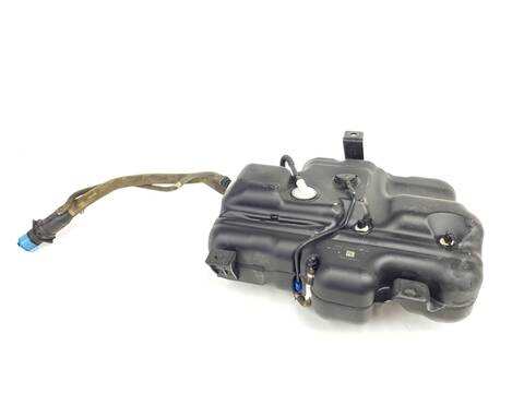 Deposito AdBlue Renault Trafic MIXTO N1 L2H1 30T 5-6 PLAZAS) LARGO