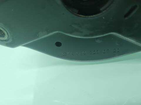 Foto 4ª: Amortiguador Delantero Derecho Mercedes Vito 109/111 CDI LANG 447.601) 114CV 84KW [R9M502] (2016)