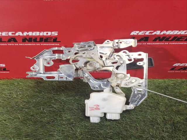 Foto 4ª: Cerradura Puerta Trasera Derecha Renault Master 2.3 DCI 125 FWD FV0C FV0D FV0G FV0H FV0J FV0K) 125CV 92KW FURGONETA [M9T 670,M9T 672,M9T 676,M9T 678,M9T 680,M9T 870,M9] (2013)