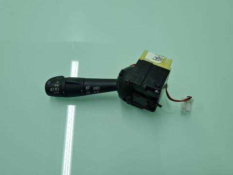 Foto 4ª: Mando Multifuncion Renault Clio 1.5 DCI DIESEL FAP 90CV 66KW [K9KB608] (2014)