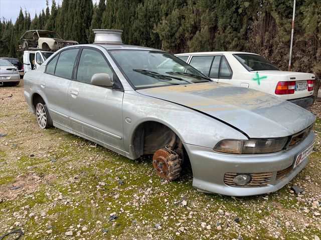 Foto 2ª: Puerta Delantera Derecha Mitsubishi Galant 2.5 G 163 [6A13] (1999)