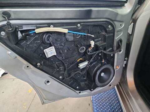 Elevalunas Manual Trasero Izquierdo Mercedes Clase A 140 A 200 CDI - D 176.008) 136CV 100KW
