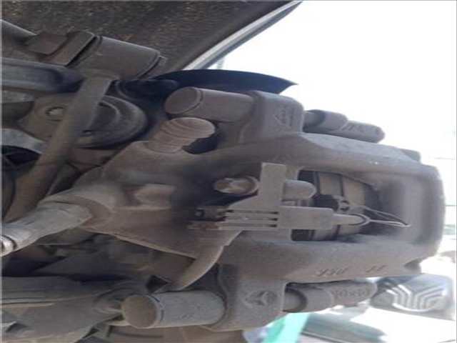 Pinza Freno Delantera Derecho Mercedes Clase C 160 C 200 KOMPRESSOR 204.041) 184CV 135KW