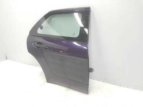 Foto 2ª: Puerta Trasera Derecha Citroen C4 1.2 VTI 82CV 60KW CACTUS [HM01] (2014)