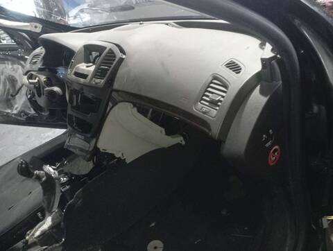 Foto 2ª: Salpicadero Opel Insignia COSMO BERLINA 160CV 118KW [A20DTH] (2011)