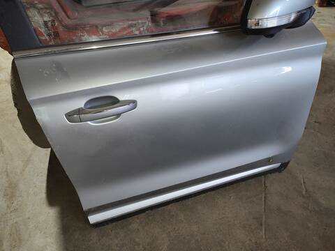 Foto 1ª: Puerta Delantera Derecha Mg ZS VERSION INDEFINIDA (2022)