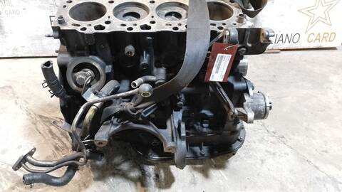 Foto 3ª: Bloque Motor Toyota Corolla 2.0 D-4D TERRA BERLINA 110CV 81KW [1CDFTV] (2006)