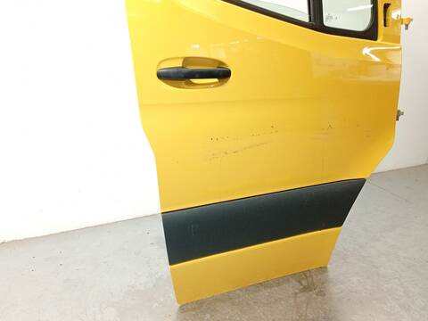 Foto 2ª: Puerta Delantera Derecha Mercedes Sprinter 419 CDI RWD 907.643 907.645 907.647) 190CV 140KW FURGONETA [654920] (2024)