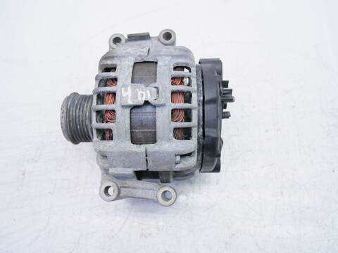 Foto 1ª: Alternador Volkswagen Golf 300 CV 221KW [DNFC DNF] (2019)