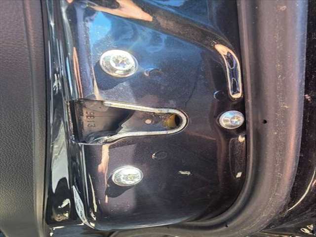 Cerradura Puerta Trasera Derecha Chevrolet Captiva 2.4 LS 136CV 100KW