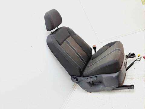 Foto 4ª: Asiento Delantero Derecho Volkswagen T-Roc BASIS 116CV 85KW [DTRD] (2021)