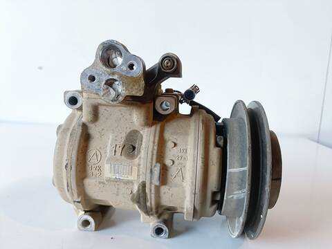 Compresor Aire Acondicionado Toyota Land Cruiser TD VX 3-PTAS.) KZJ90) 125CV