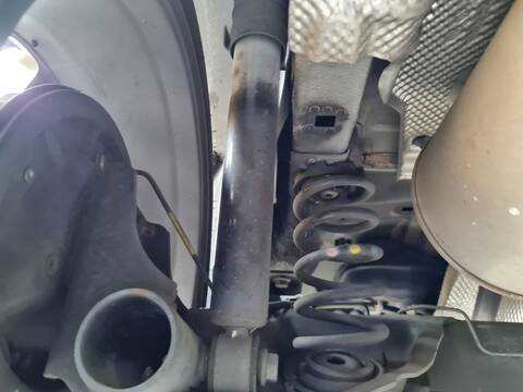 Amortiguador Trasero Izquierdo Renault Clio ZEN 89CV 66KW