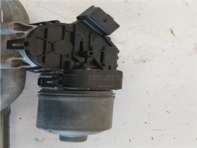 Foto 2ª: Motor Limpia Delantero Renault Clio 1.5 D 68CV 50KW [D/ K9K B 7] (2003)