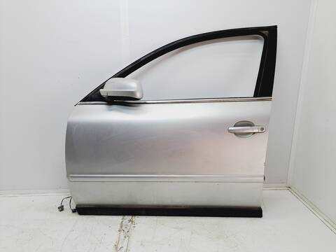 Puerta Delantera Izquierda Volkswagen Passat COMFORTLINE BERLINA 101CV 74KW