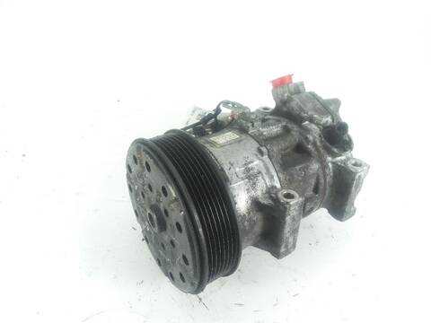 Foto 1ª: Compresor Aire Acondicionado Toyota Corolla 2.2 D-4D AUR10_) [2AD-FTV] (2004)