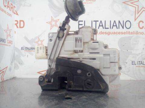 Foto 3ª: Cerradura Puerta Trasera Derecha Audi A6 3.0 TDI QUATTRO 165KW) BERLINA 224CV [BMK] (2004)