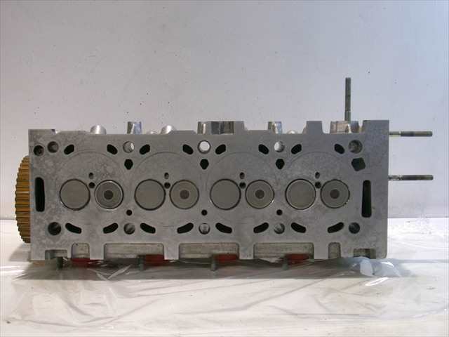 Foto 4ª: Culata Citroen C5 2.0 HDI 2001-2004 [RHZ] (2004)